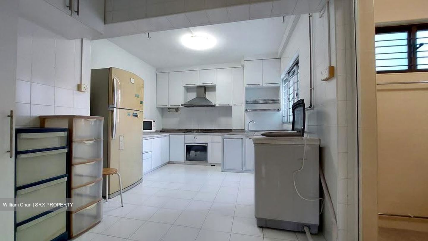 Blk 877 Yishun Street 81 (Yishun), HDB Executive #639072601